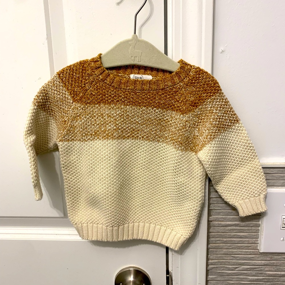 Tun tun sweater